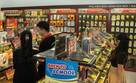 Ồ ạt đóng cửa hàng rồi tranh nhau mở mới, những ông vua bán lẻ trở lại